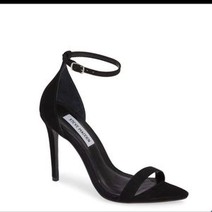 Steve Madden Sane Suede Nubuck Sandals